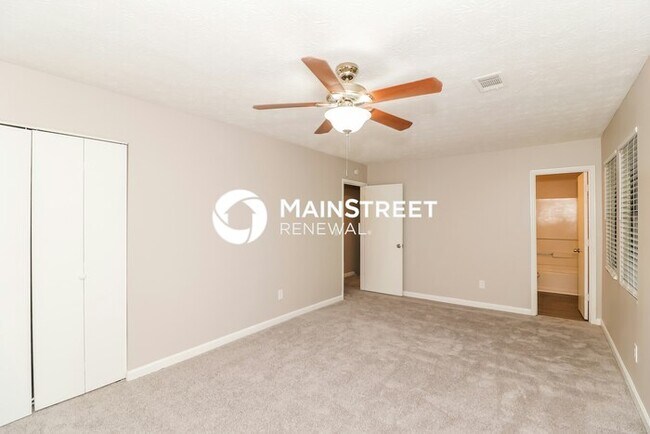 Building Photo - 3 Bedroom Pet-Friendly Home in Decatur, GA with Main Street Renewal