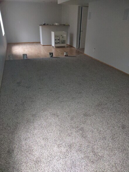 Building Photo - 4107 Brush Creek Rd