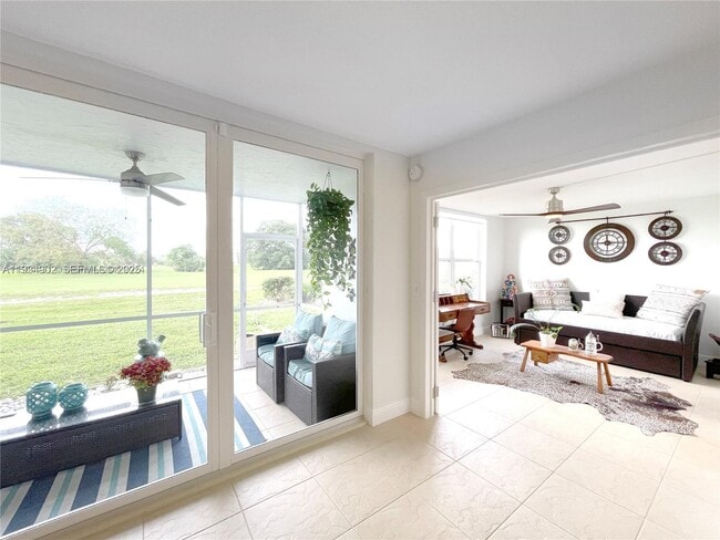 Building Photo - 2671 S Course Dr