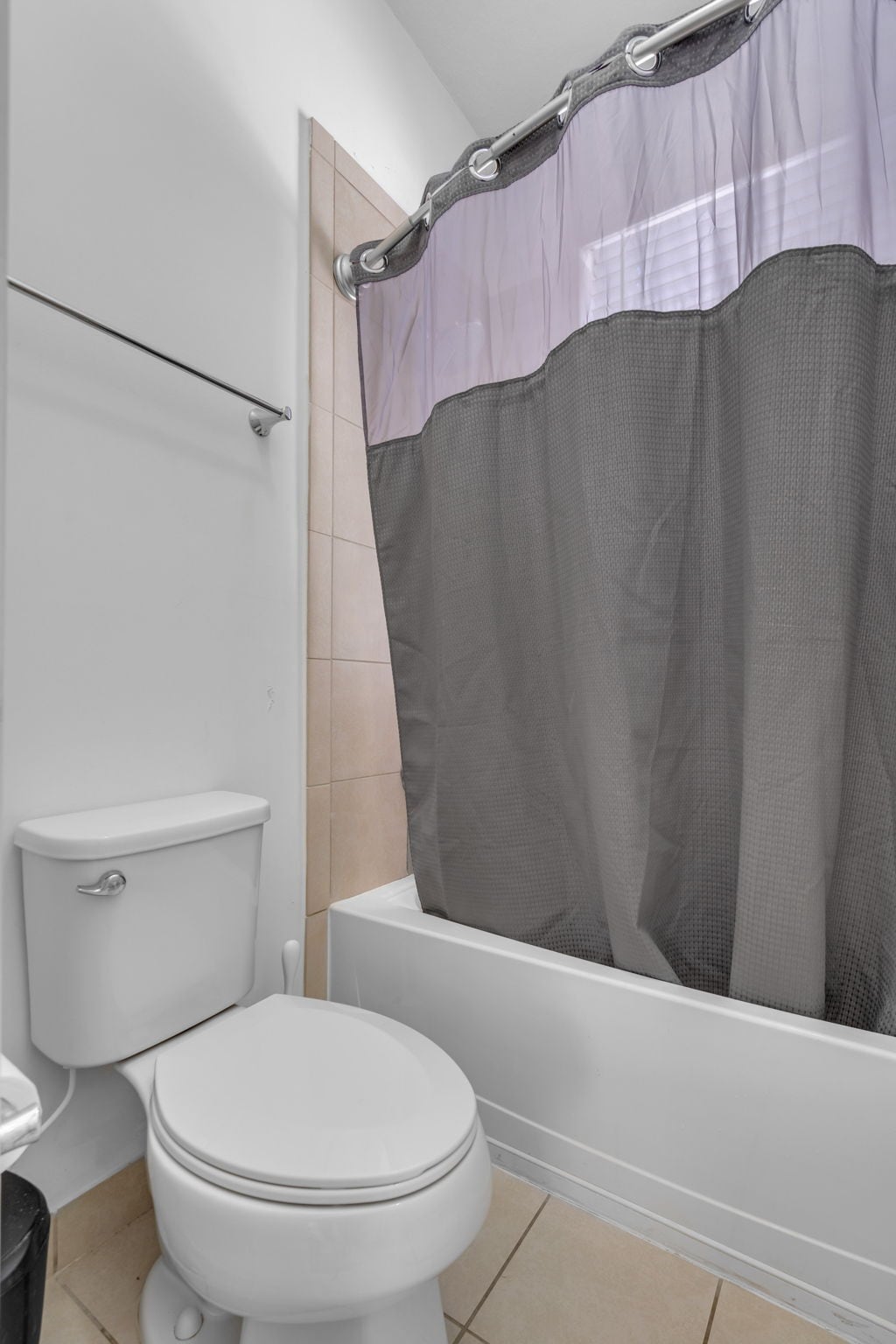 Building Photo - 3332 W 95th Ter