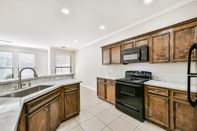 Building Photo - 4214 Brinkley St