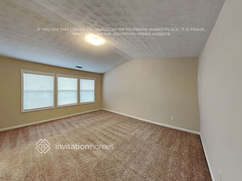 Building Photo - 511 Pondweed Dr