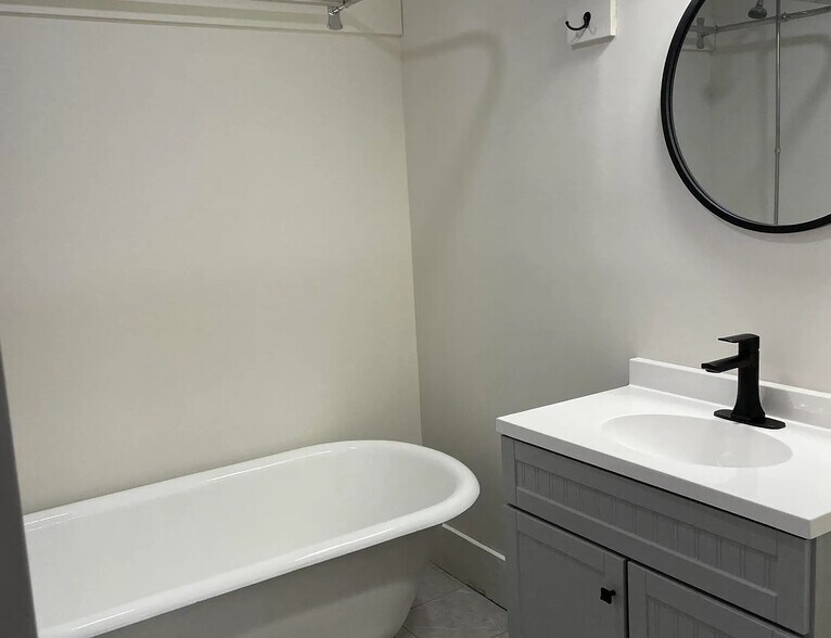 Building Photo - 166 Massachusetts Ave