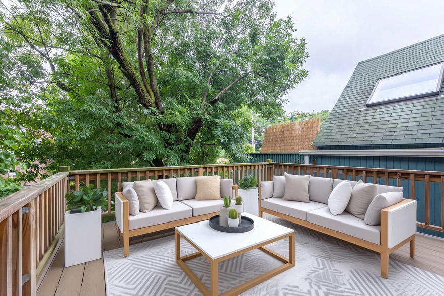 Building Photo - 2031 W Moffat St