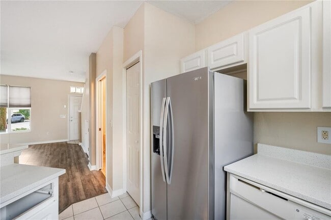 Building Photo - 12429 Country White Cir