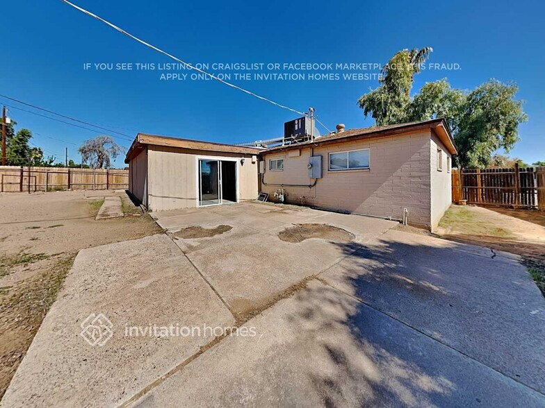 Building Photo - 8222 N 30th Dr