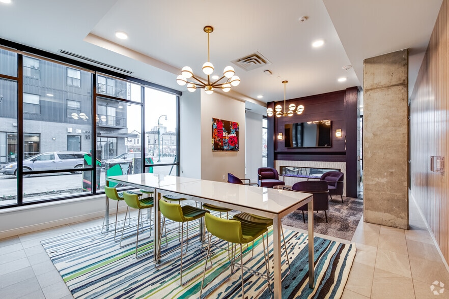 Community Room - Lago Apartments