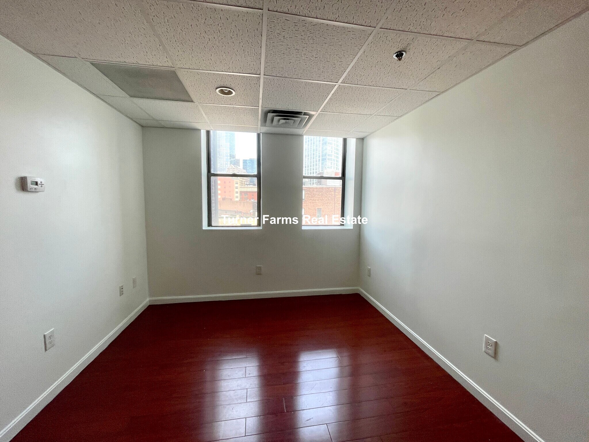 Building Photo - 72 Kneeland St