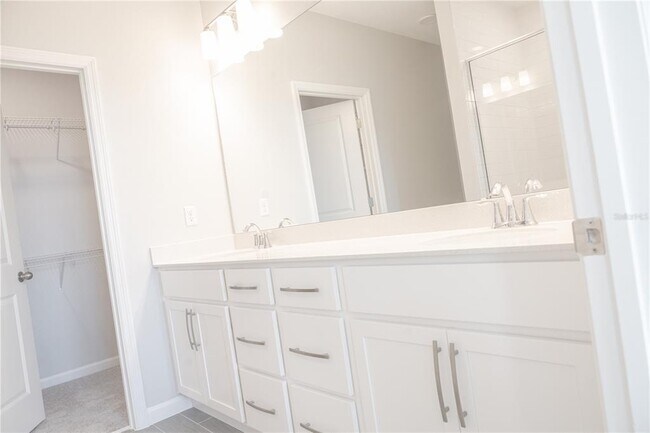 Building Photo - 583 Pothos St