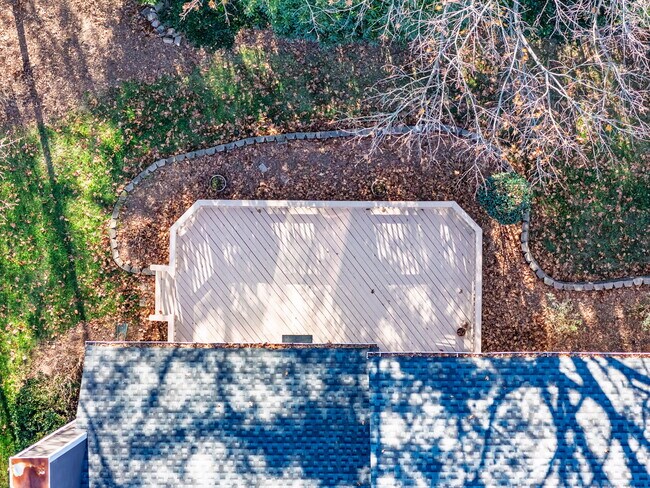 Building Photo - 9200 Brechin Dr