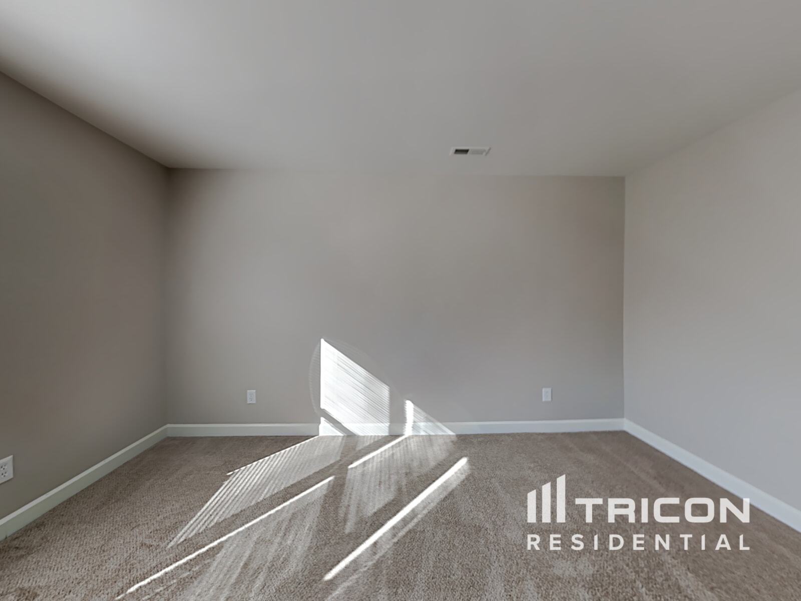 Building Photo - 6405 Lanzerac Manor Dr