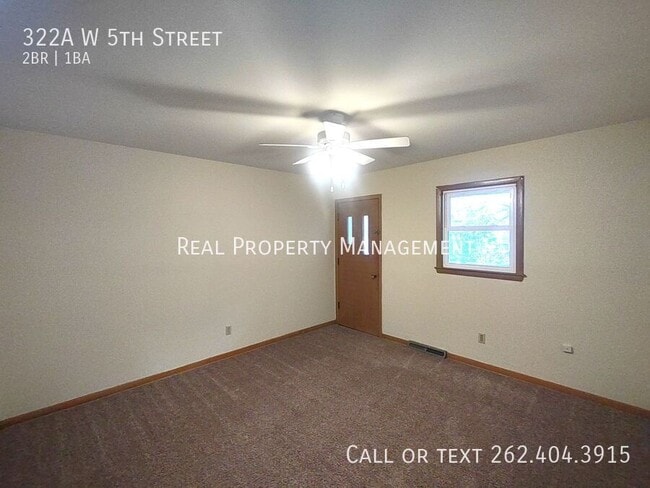 Building Photo - 322 W 5th St