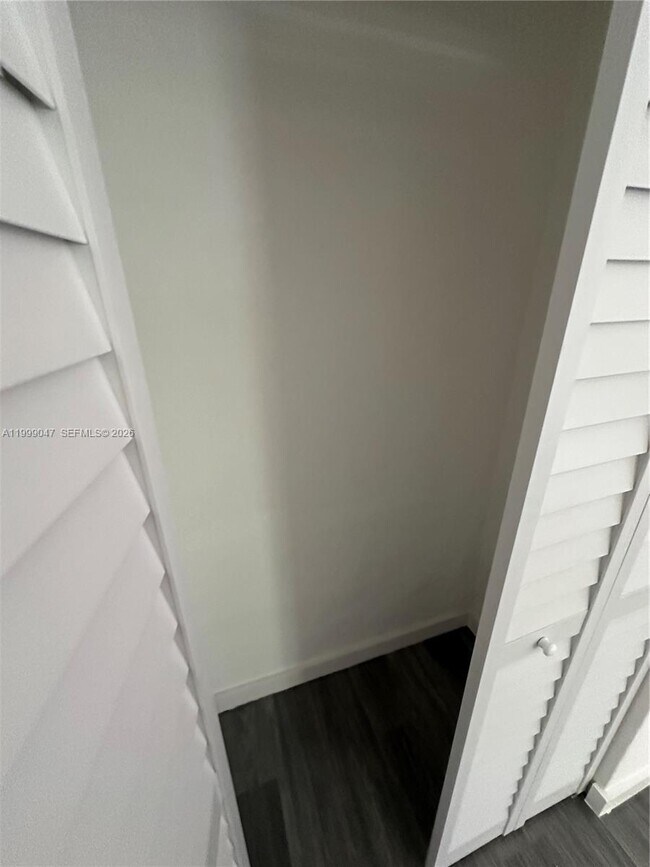 Building Photo - 3689 William Ave