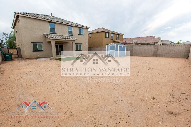 Building Photo - 43620 W Mescal Dr