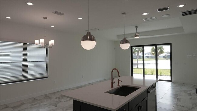 Building Photo - 6629 Fort Pierce Ave