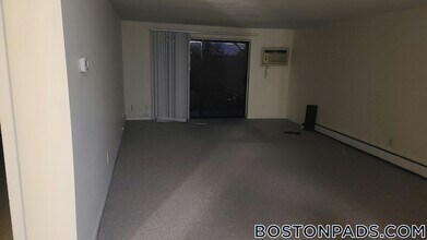 Building Photo - 245 Main St