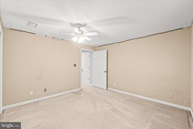 Building Photo - 80 Stonewall Dr