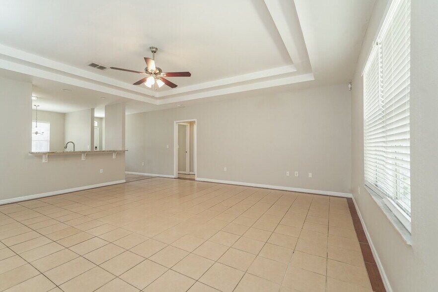 Building Photo - 6557 Shepherd Oaks Rd