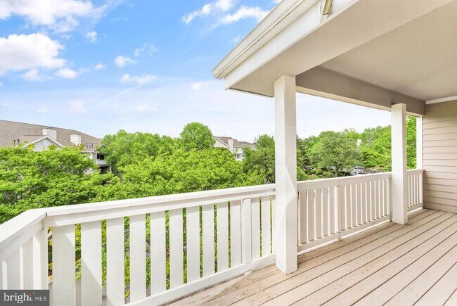 Building Photo - 14309 Climbing Rose Way