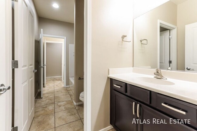 Building Photo - 6688 E Via Boca Grande