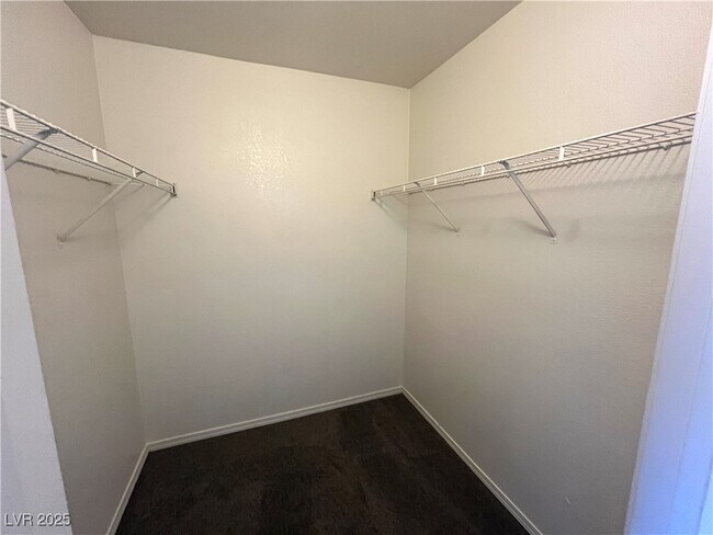 Building Photo - 4730 E Craig Rd