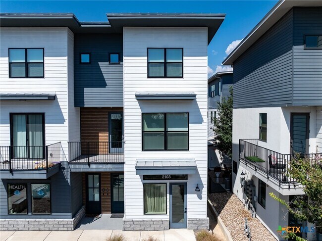 Primary Photo - 1208 N Academy Ave