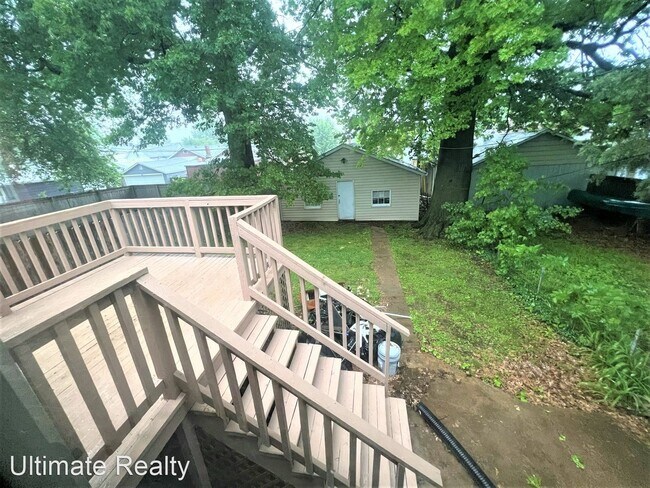 Building Photo - 3 br, 1.5 bath House - 4721 Goethe Ave.