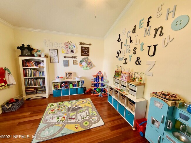 Building Photo - 1308 Holmes Landing Dr