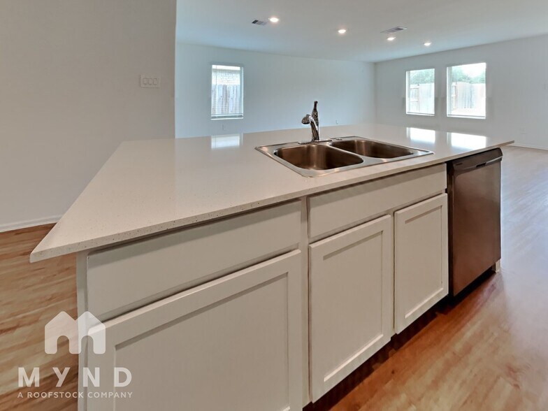 Building Photo - 24211 Breckenridge Pass Ln