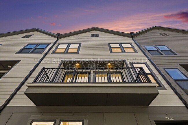 Building Photo - 7920 Sansom Cir