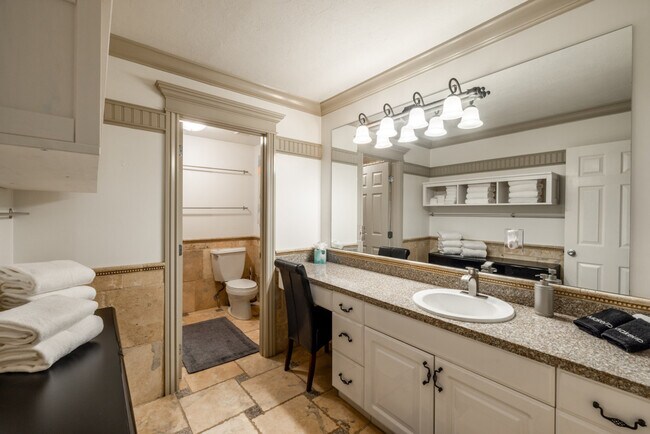 Building Photo - 10098 Wasatch Blvd