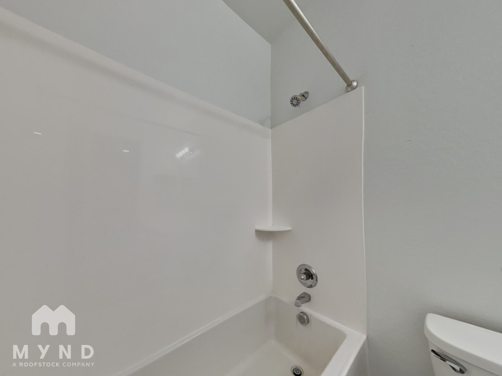 Building Photo - 20887 E Swan Dr