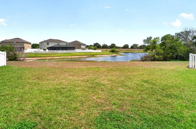 Building Photo - 13128 Royal Pines Ave
