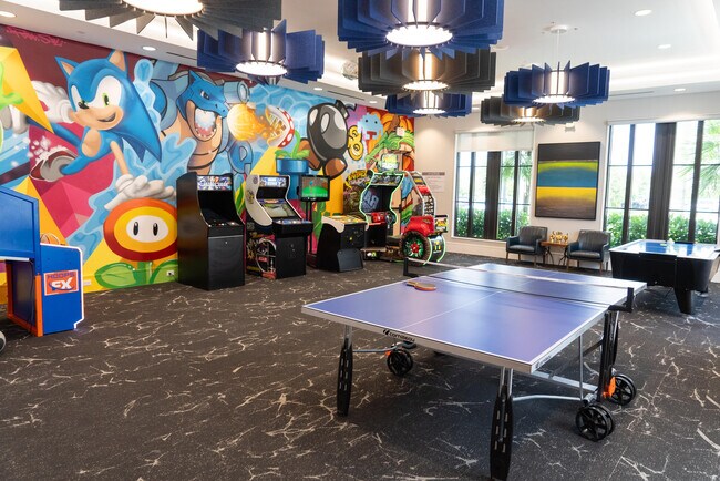 Building Photo - 8151 Laurel Falls Dr