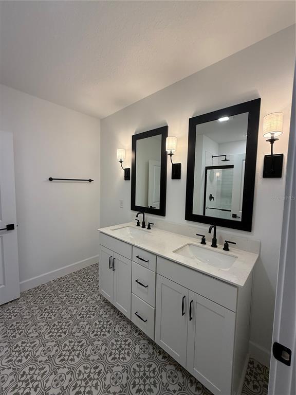 Building Photo - 16691 SW 39th Terrace Rd