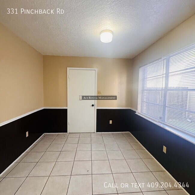Building Photo - 331 Pinchback Rd