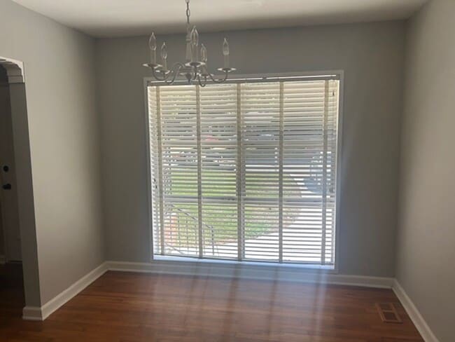 Building Photo - New On the Market!