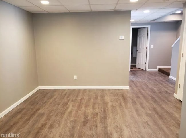 Building Photo - 825 Sylvan-825SYL