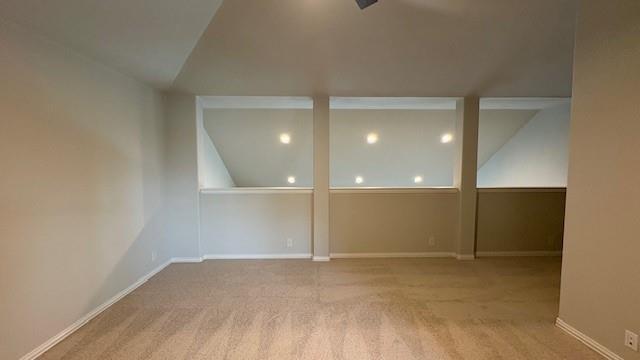 Building Photo - 9400 Wellington Dr