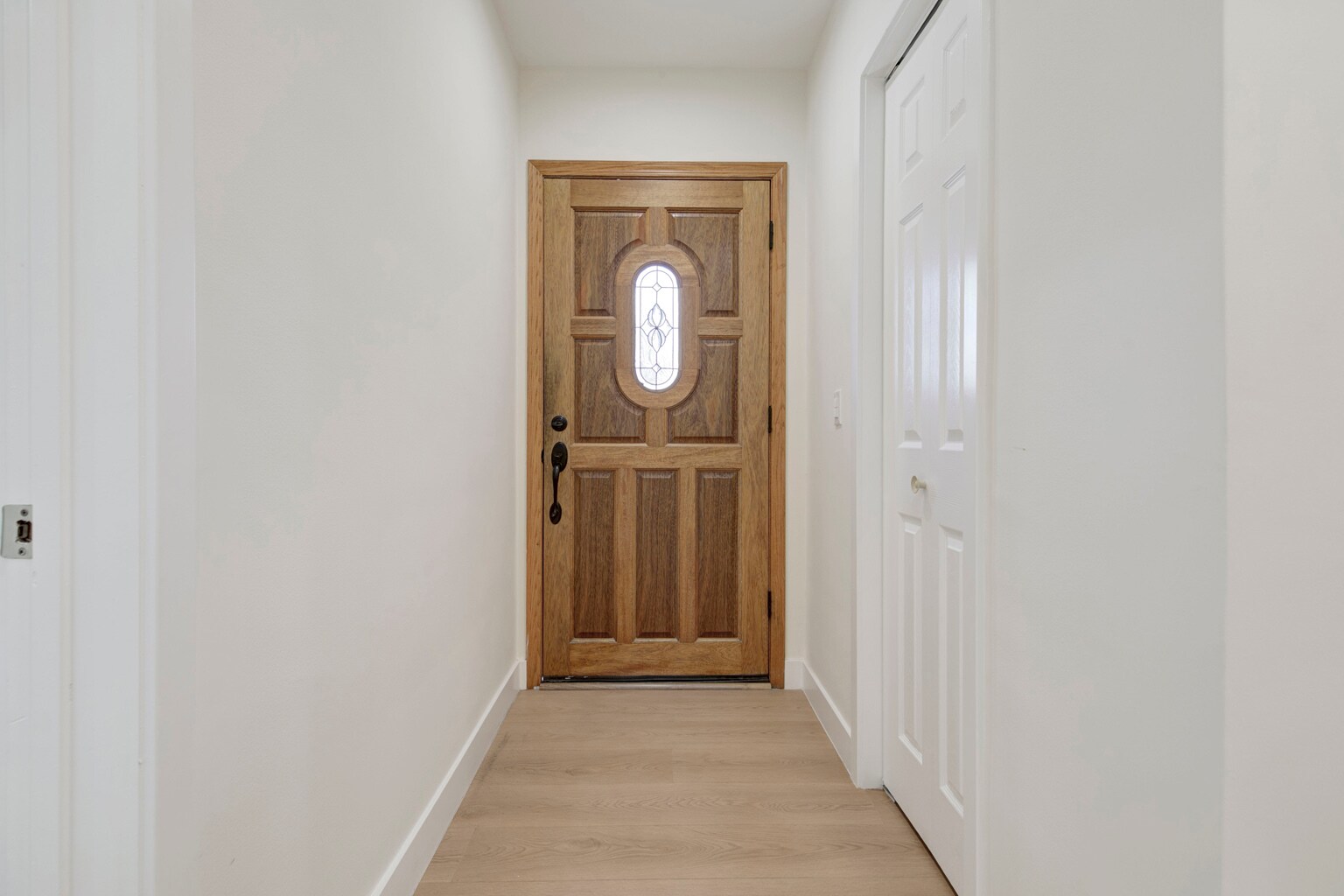 Building Photo - 13327 Strathern St