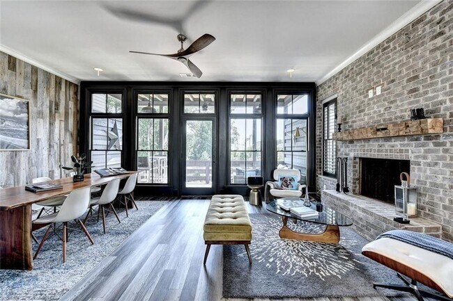 Building Photo - 2555 Brook Run