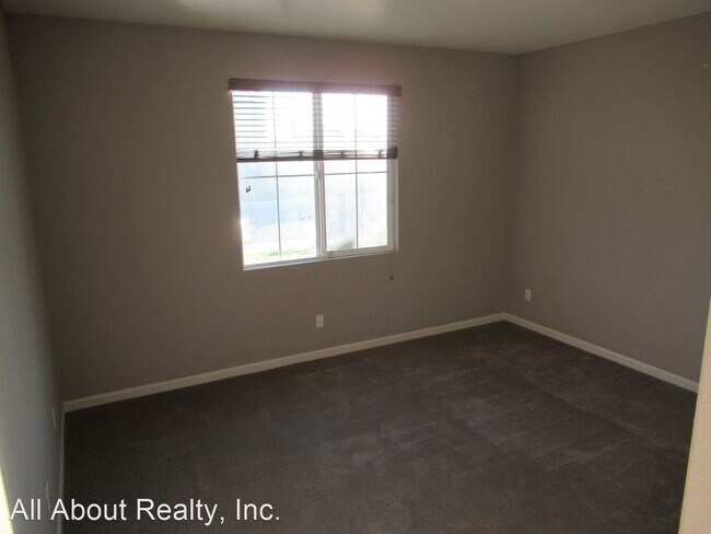 Building Photo - 5 br, 3 bath House - 1634 Arroyo Sierra Way
