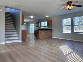 Building Photo - Move-In Ready!!! $500 Off 1st Month with 15-Month Lease!!! Magnificent 3-Bedroom Home in Madison