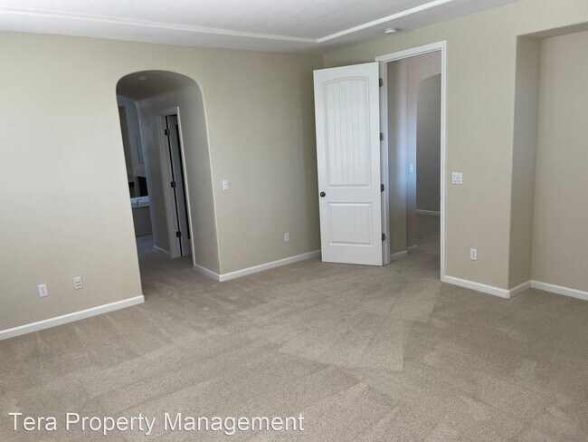 Building Photo - 4 br, 3 bath House - 5109 Campion Drive