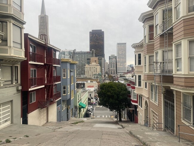 Building Photo - 1154 Kearny St