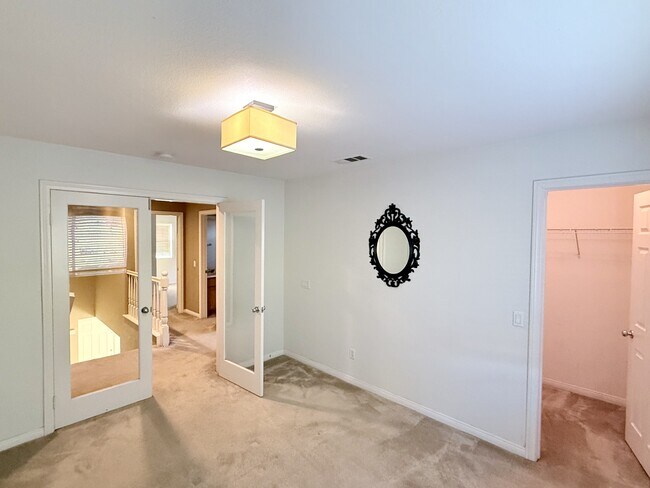 Building Photo - 11226 Evergreen Loop
