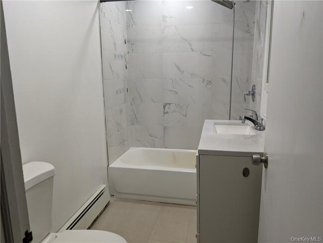 Building Photo - 1426 US-9W