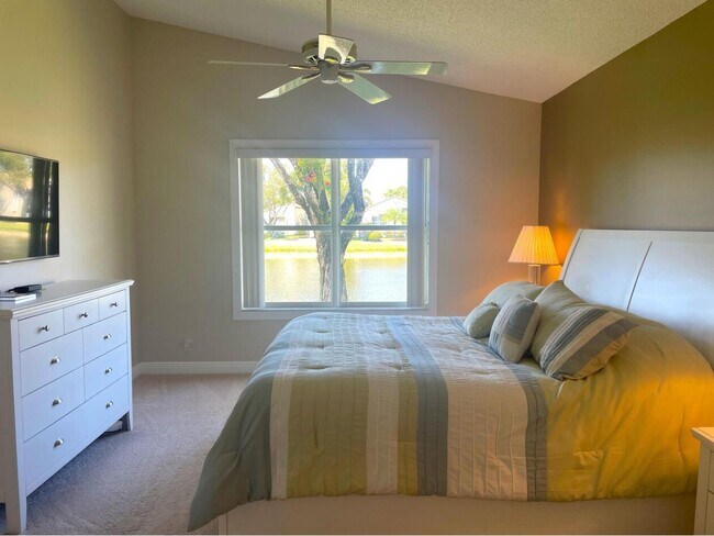 Building Photo - 9731 Cherry Blossom Ct