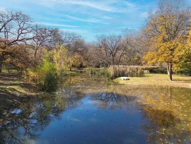 Building Photo - 6116 Country Hills Ct