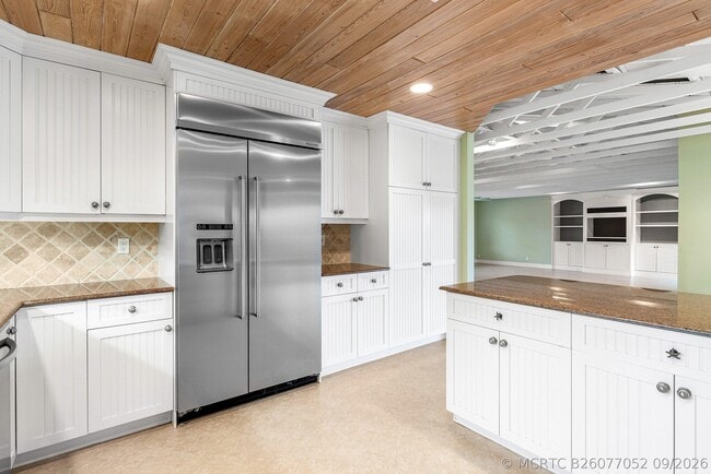 Building Photo - 122 Marlin Dr